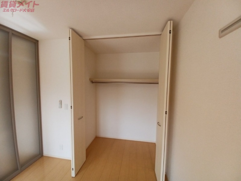 収納　同タイプの部屋写真です
