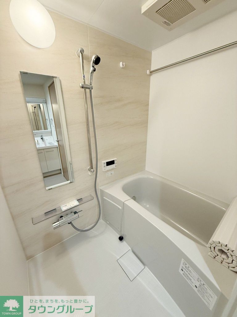バス・シャワールーム　バス