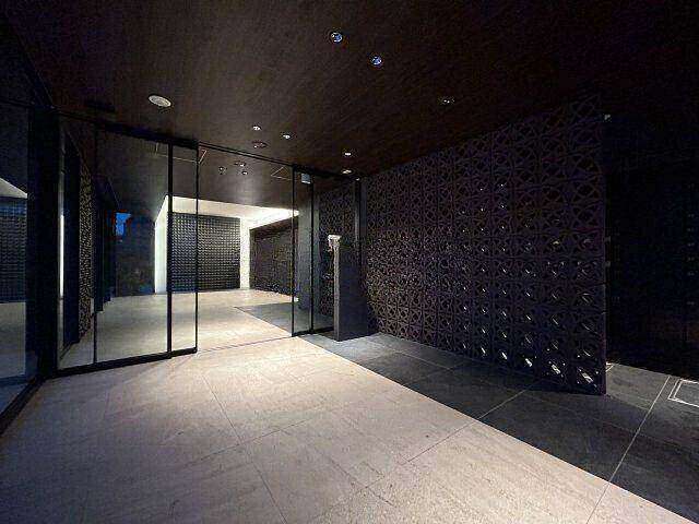 エントランス　?津　徒歩６分です