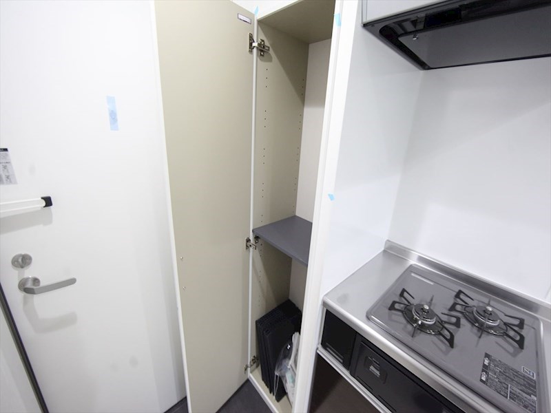 玄関　玄関　シューズボックス付（収納充実してます）　イメージ写真