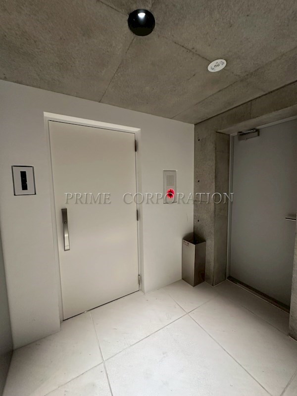 玄関　※参考写真※