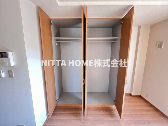収納　全居室収納スペース付きです♪