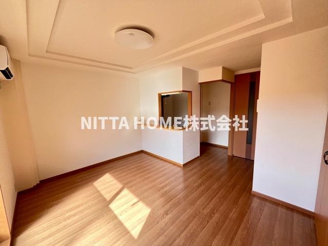 居室・リビング　※照明は設置がない可能性がございます