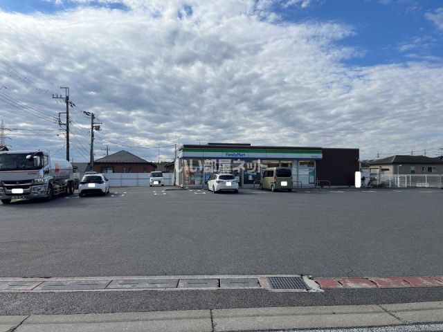 コンビニ　ファミリーマート　千葉仁戸名店（コンビニ）まで606m