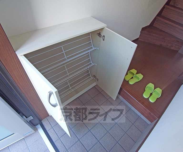 玄関　シューズボックス付き