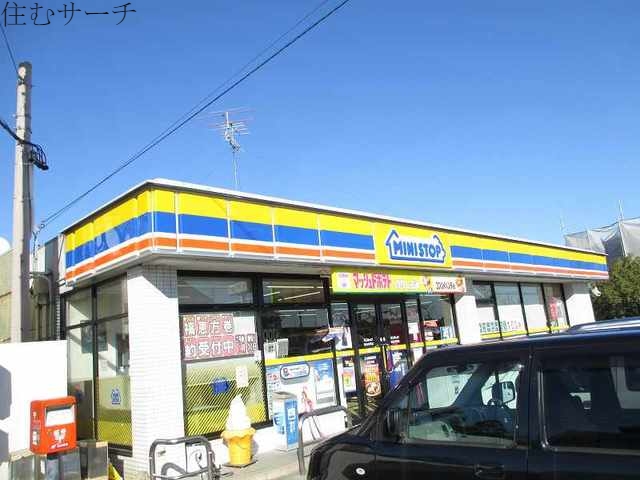 コンビニ　ミニストップ桜台本町（コンビニ）まで1000m