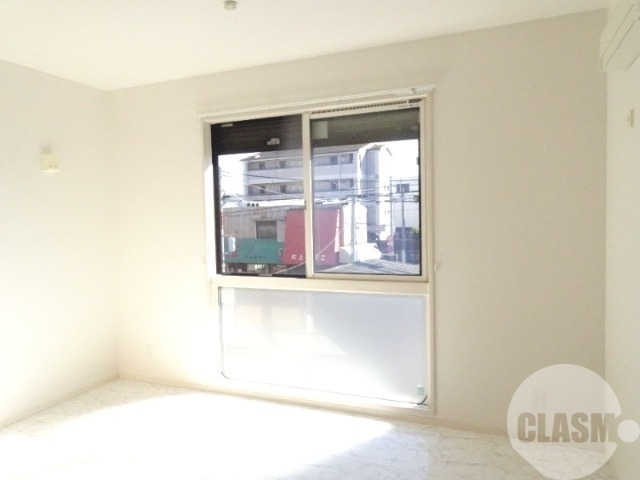 バルコニー　南向きで日当たり良好♪