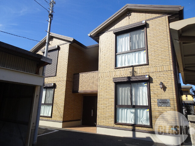 建物外観　住環境良好です♪