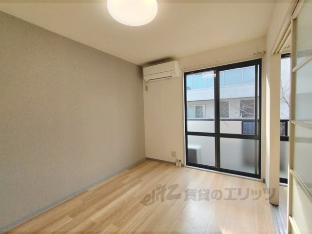 居室・リビング　洋室