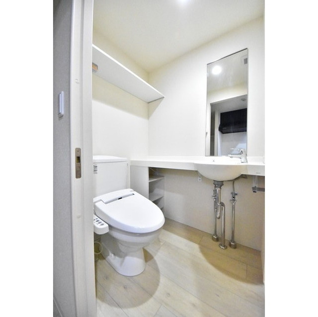 トイレ　トイレ