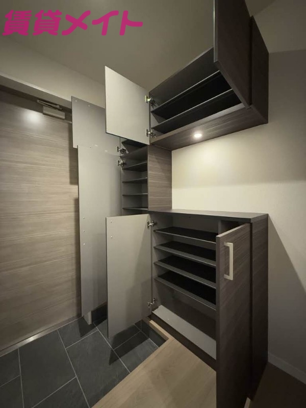 収納　同物件別部屋のお写真です。