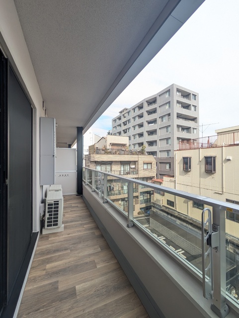 バルコニー　バルコニー