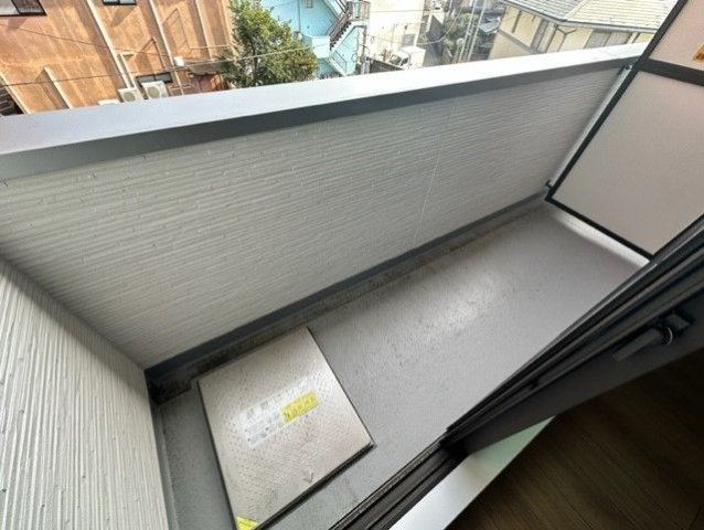 バルコニー　※同建築シリーズの内装写真となります。 ※内装イメージ（現況