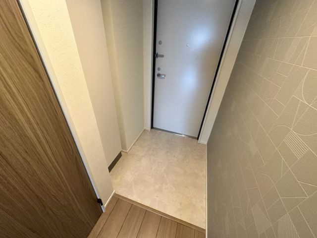 玄関　※同建築シリーズの内装写真となります。 ※内装イメージ（現況