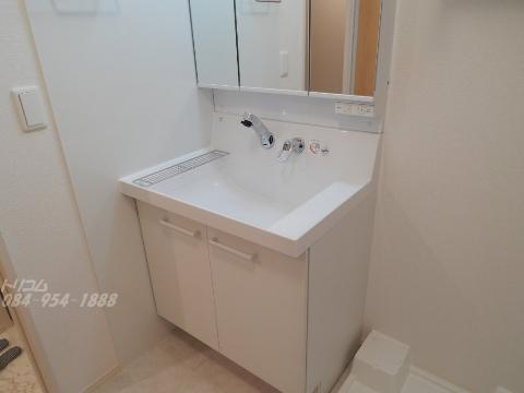 洗面設備　洗髪洗面化粧台