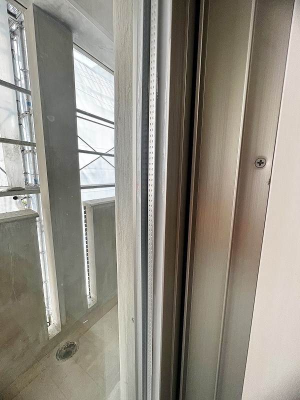 バルコニー　★調温に長けていて電気代の節約に♪防音性もバッチリ！ペアガラ