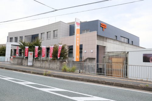 郵便局　香芝郵便局（郵便局）まで366m