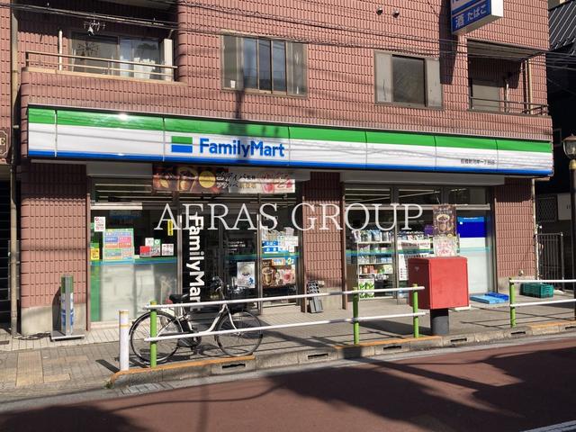 コンビニ　ファミリーマート 板橋新河岸一丁目店（コンビニ）まで376m
