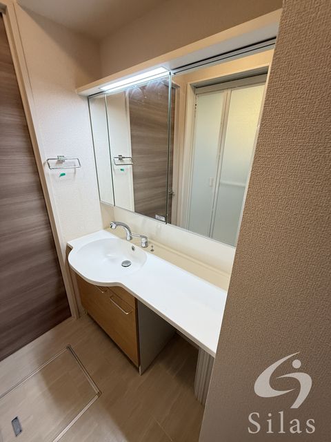 洗面設備　同仕様