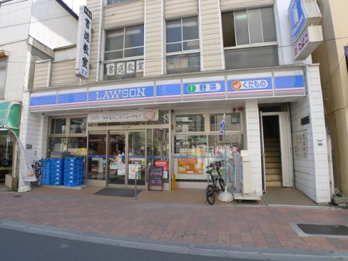コンビニ　ローソン 巣鴨四丁目店（コンビニ）まで154m