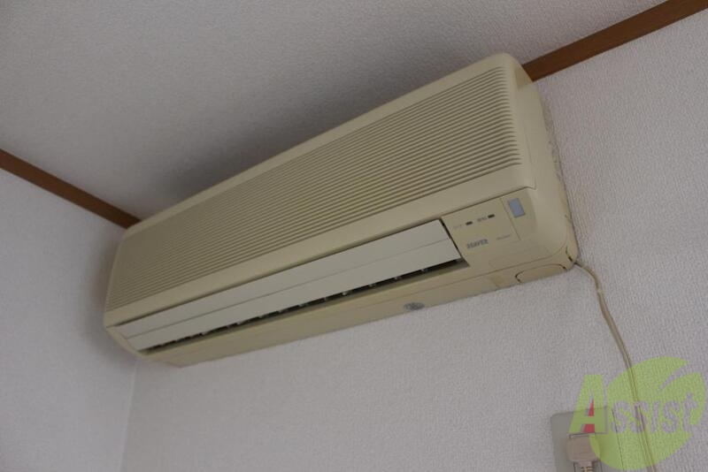 その他設備　よく冷え、よく温まるエアコンついてます