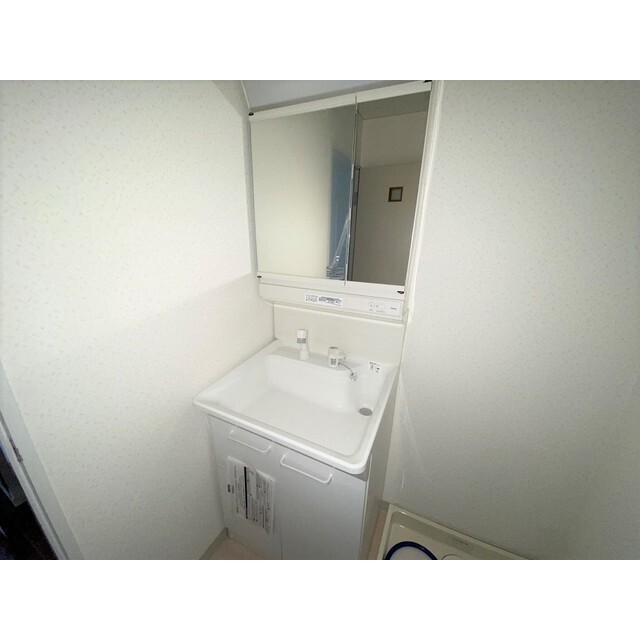 洗面設備　シャワードレッサー