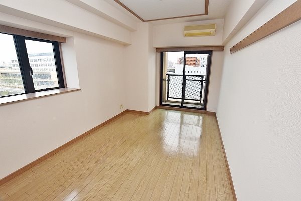 その他部屋・スペース　★洋室8.5帖★(クロス現況優先)