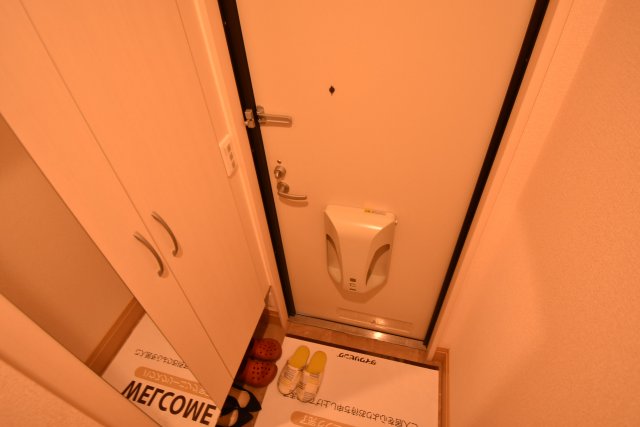 玄関　カーサ・コンフォルト