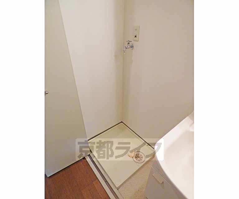 その他設備　室内洗濯機置きです。