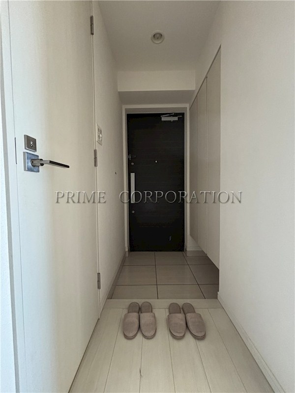 玄関　※参考写真※