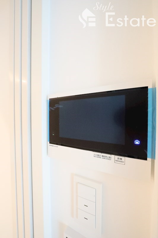 セキュリティ　モニター付きインターホン