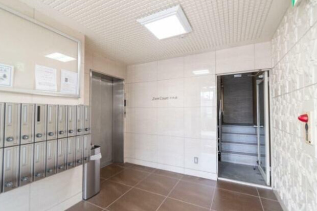 ロビー　集合ポストがあります