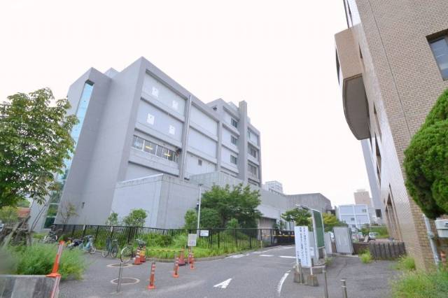 大学・短大　国立広島大学医学部（大学・短大）まで654m