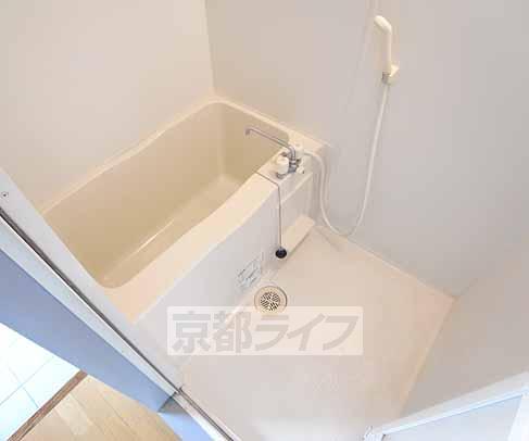 バス・シャワールーム　キレイなお風呂です