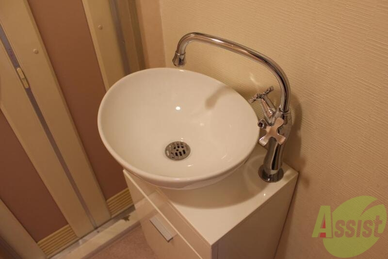 洗面設備　かわいい洗面台