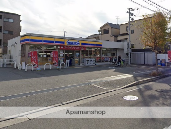 コンビニ　ミニストップ（コンビニ）まで301m