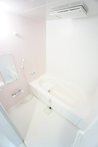 バス・シャワールーム　※同物件・同タイプの写真です。