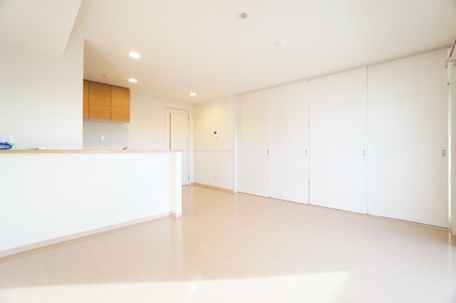 居室・リビング　※同物件・同タイプの写真です。