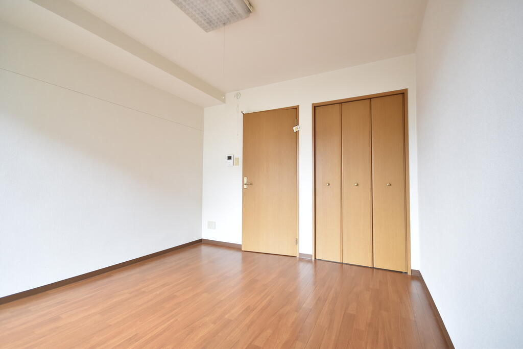 その他部屋・スペース　※退去予定の為、別部屋参考写真です。