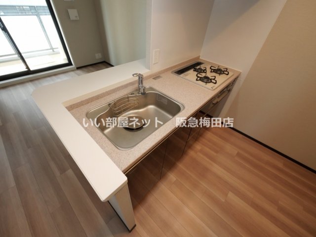 キッチン　同仕様写真となります。