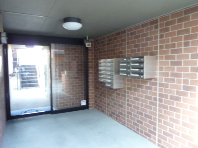 エントランス　エントランス