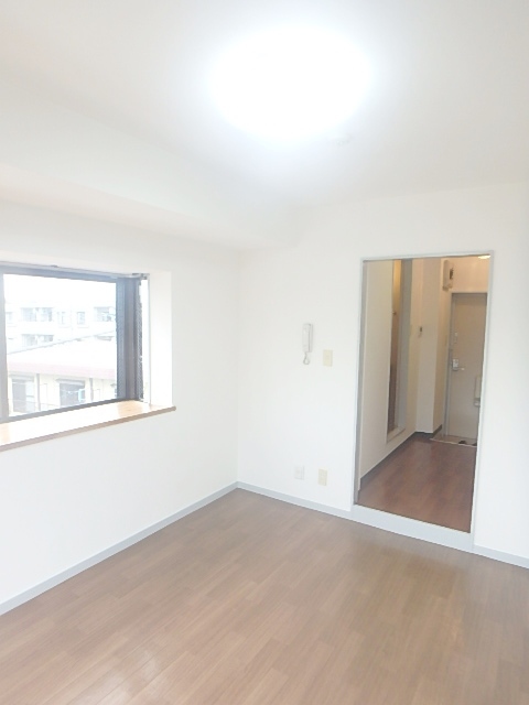 居室・リビング　別部屋参考写真