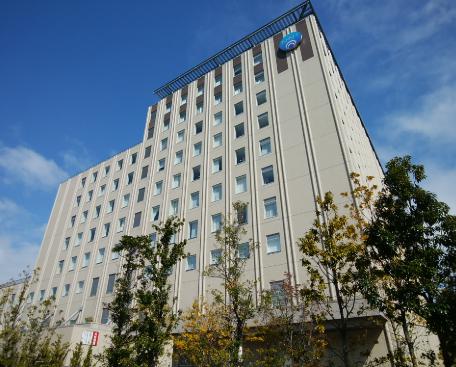 病院　日本医科大学附属病院（病院）まで720m