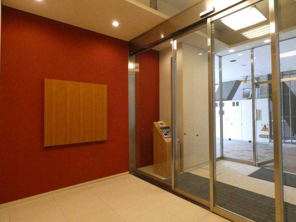 エントランス　エントランス