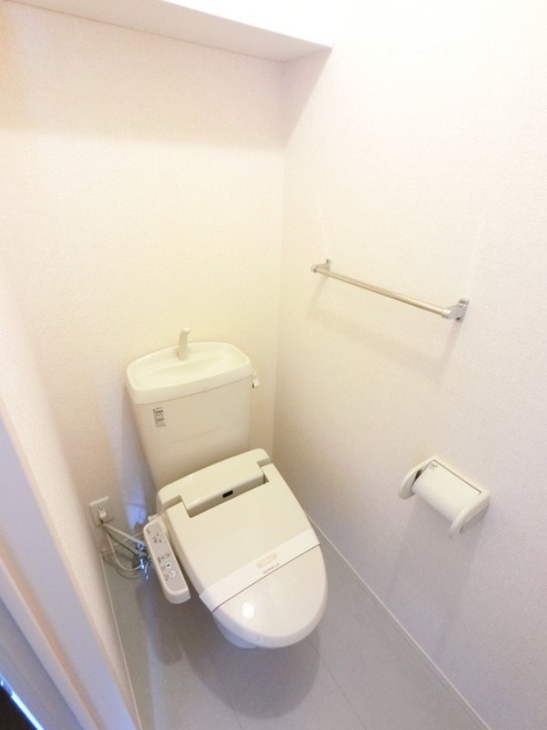 トイレ　図面と現状に相違がある場合には現状を優先