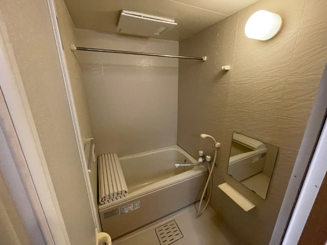 バス・シャワールーム　浴室乾燥機です