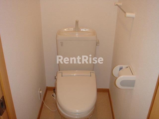 メゾンプラシードのトイレ写真
