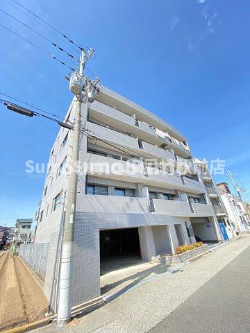 建物外観　落ち着いた雰囲気の外観です