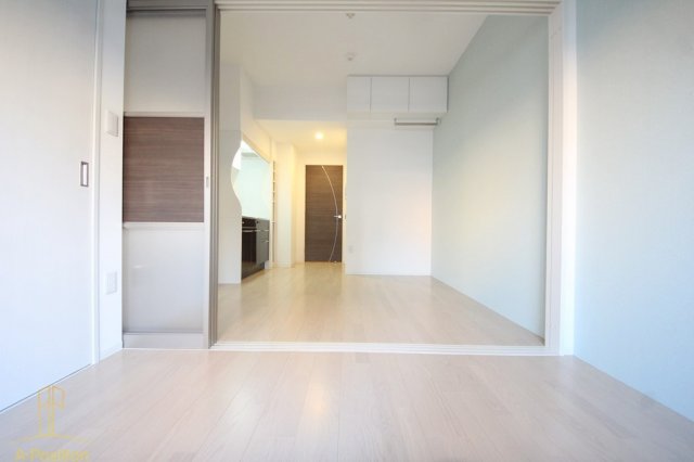 居室・リビング　セレニテ北久宝寺