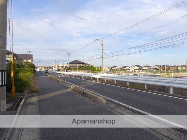 その他　前面道路（その他）まで0m